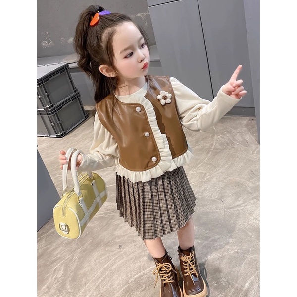 Sét 4 chi tiết áo da nâu cho bé