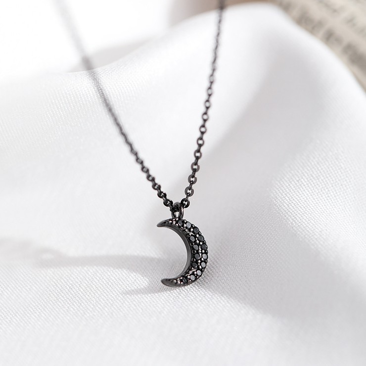 Dây Chuyền Mặt Hình Mặt Trăng Màu Đen Phong Cách Hàn Quốc Đơn Giản B777