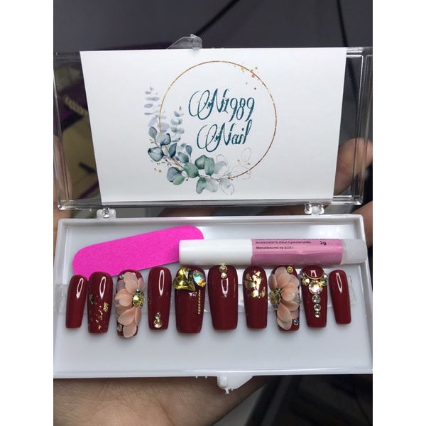 nail box tiện lợi .