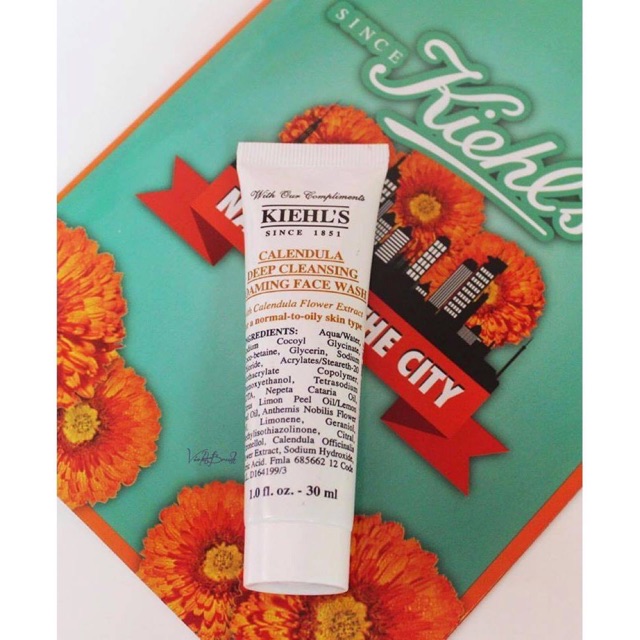 Sữa rửa mặt CALENDULA DEEP CLEANSING FOAMING FACE 30ml