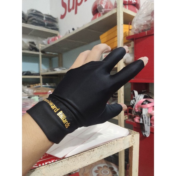 Găng tay chơi bida