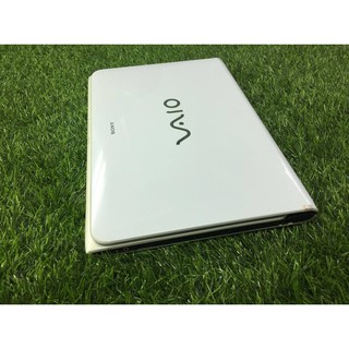 Laptop mini Sony vaio SVE11 E2-1800 Ram 4gb HDD 320gb cạc rời ~2gb màn 11.6".zin tặng fui chuột không dây,túi thời trang