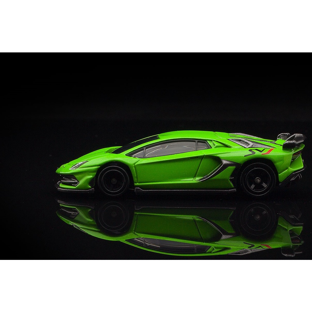Xe Mô Hình Tomica No.70 Lamborghini Aventador SVJ - Fullbox Chính Hãng Takara Tomy - Victoys