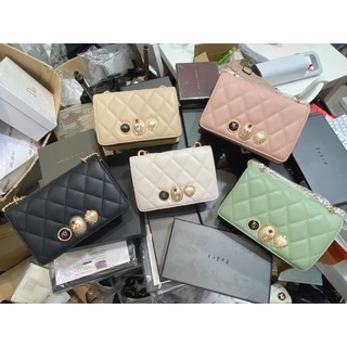 Túi lyn ô trám khoá ong