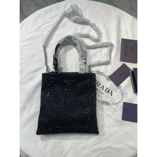 Túi xách nữ prada đính đá loại đẹp