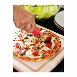 Dụng cụ cắt bánh Pizza