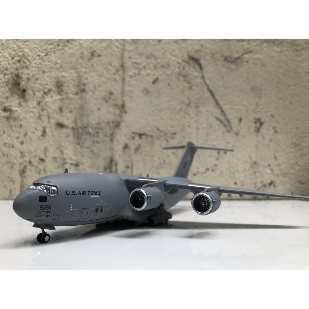 ​Mô hình Máy bay vận tải C-17 U.S AIR FORCE tỷ lệ 1:200