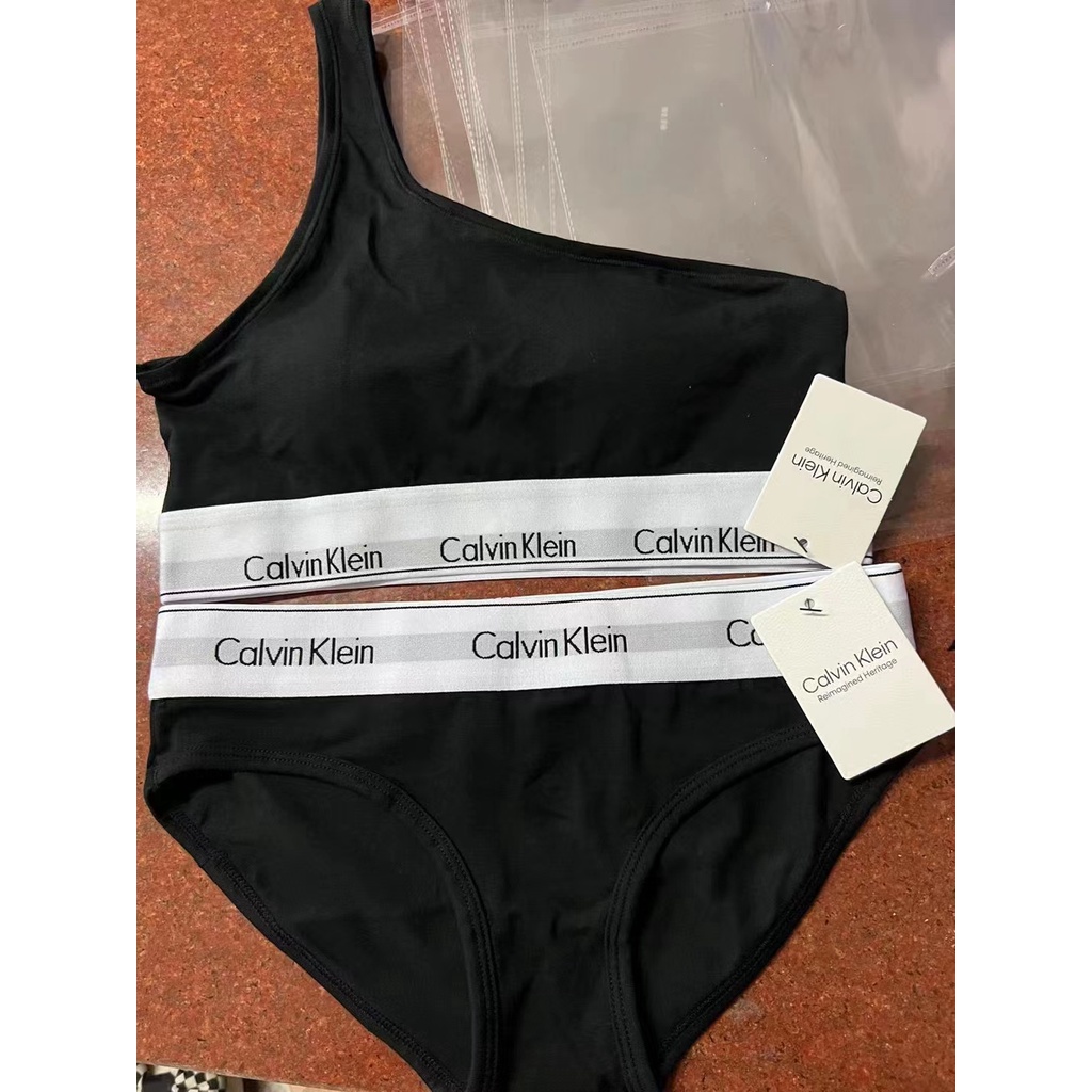 Set 2 Món Áo Bralette Một Vai + Quần Ngắn - Cotton Hiện Đại