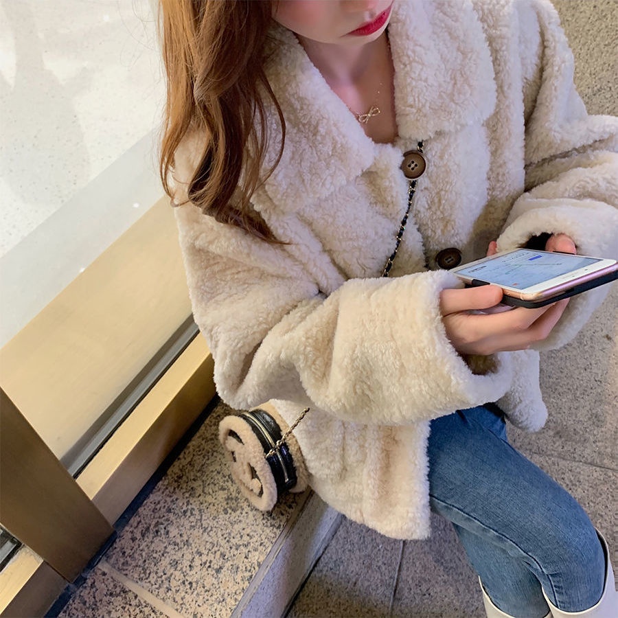 Áo khoác lông cừu dày dặn thời trang thu đông cho nữ | BigBuy360 - bigbuy360.vn