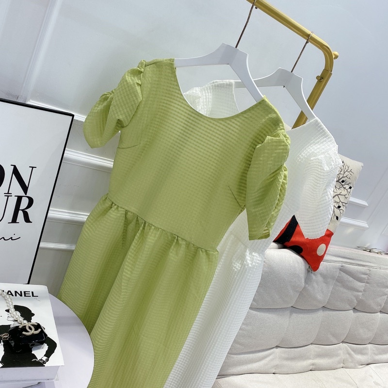 [ 𝐅𝐑𝐄𝐄 𝐒𝐇𝐈𝐏 ] VÁY CỔ TRÒN TAY BỒNG• CHẤT XỐP KẺ CHUẨN MẪU CÓ 2 MÀU ĐẸP LẮM Ạ