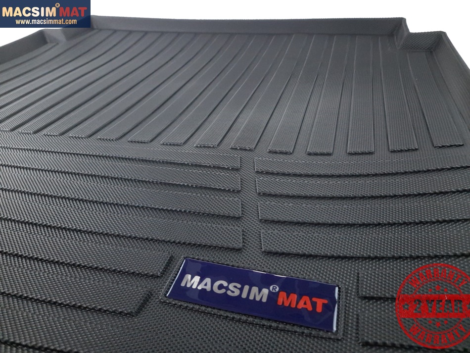 Thảm lót cốp Vinfast Lux SA 2018-đến nay nhãn hiệu Macsim chất liệu TPV cao cấp màu đen