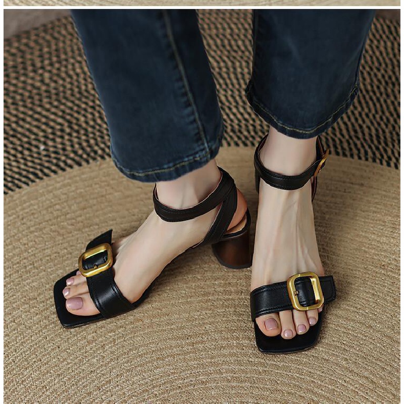 Giày Sandal Cao Gót Hở Ngón Mũi Vuông Thời Trang Mùa Hè Phong Cách Mới Dành Cho Nữ 2022