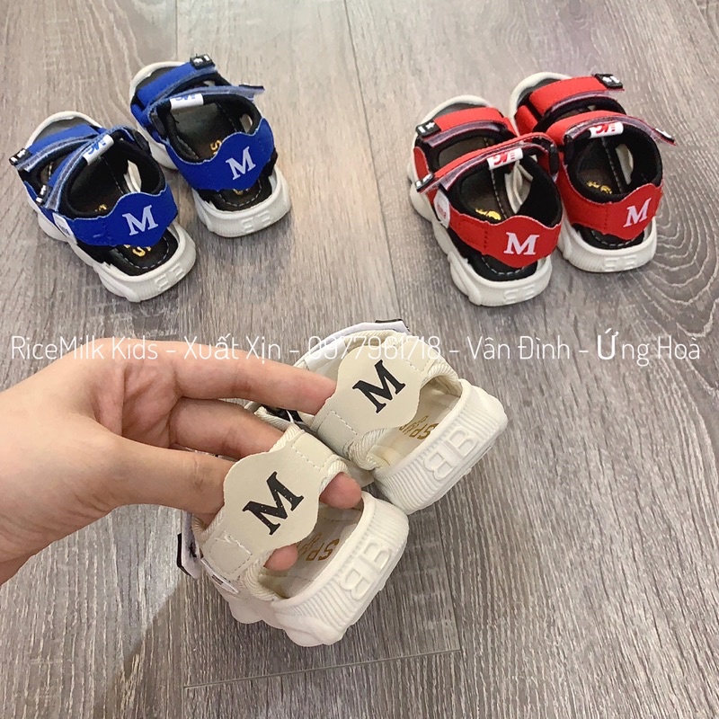 Sandal 3 màu đế hình gấu cho bé