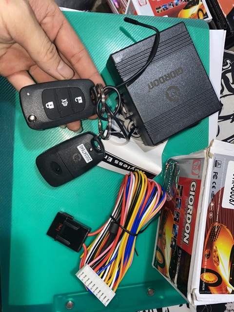 Khiển cửa 12v mã 6087 khóa cửa