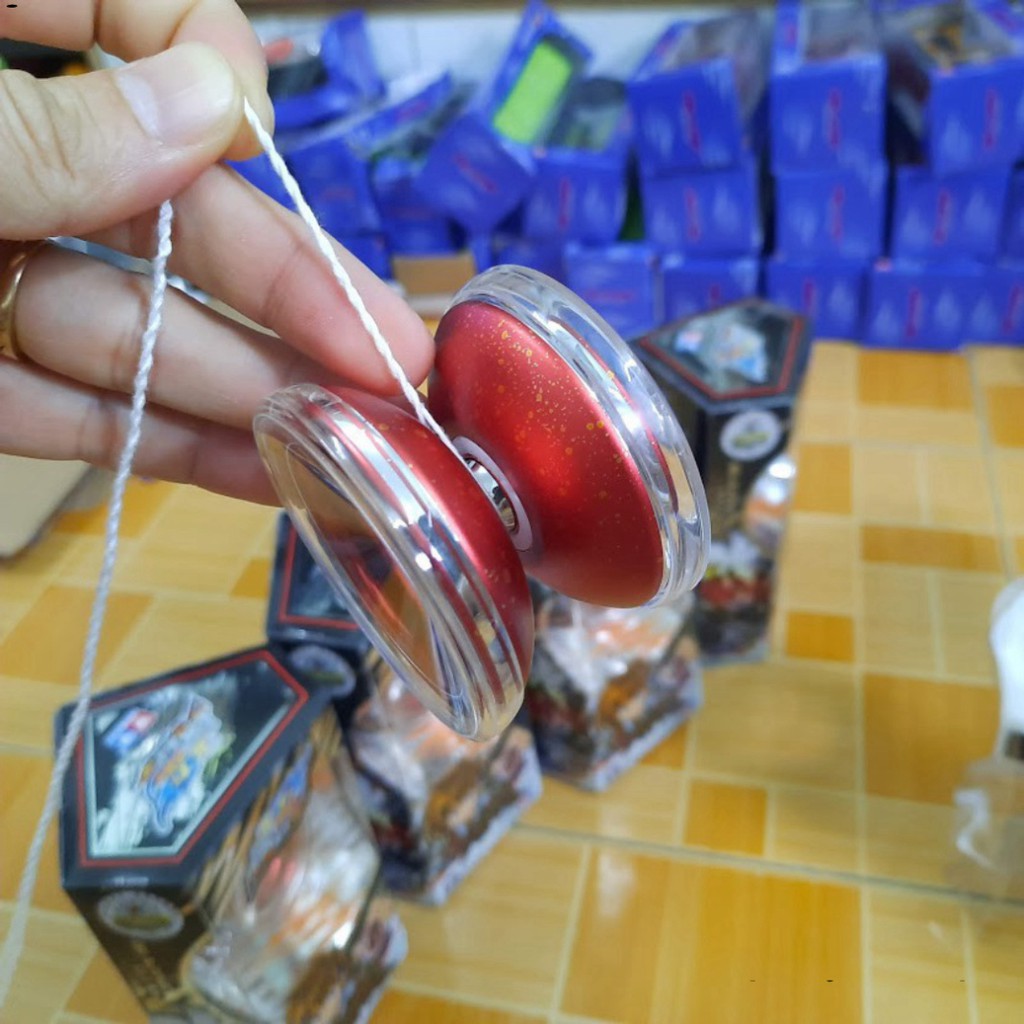 Đồ chơi con quay tuyệt đỉnh Yoyo Thần Hổ Lửa cao cấp màu đỏ đồ chơi con quay trẻ em