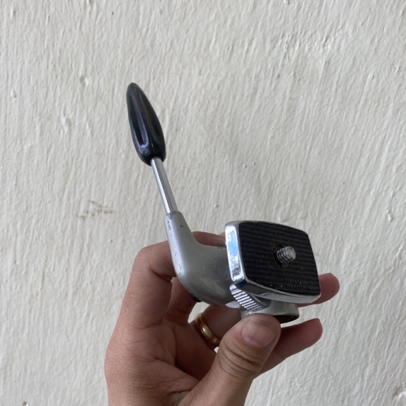 Đầu chân máy ảnh Sakura - Đầu chân inox Hakuba