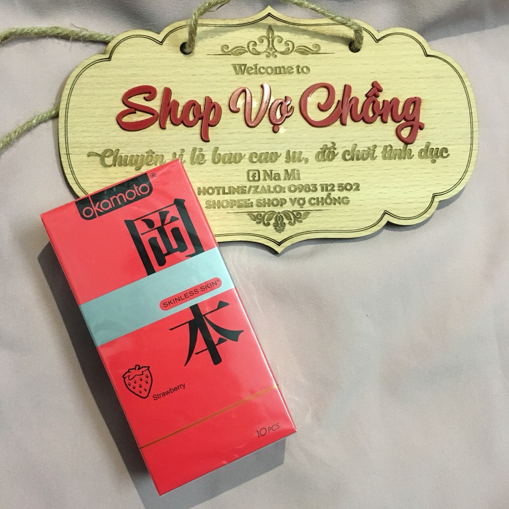Bao cao su siêu mỏng hương dâu Okamoto Skiness Skin Strawberry - Hộp 10 chiếc