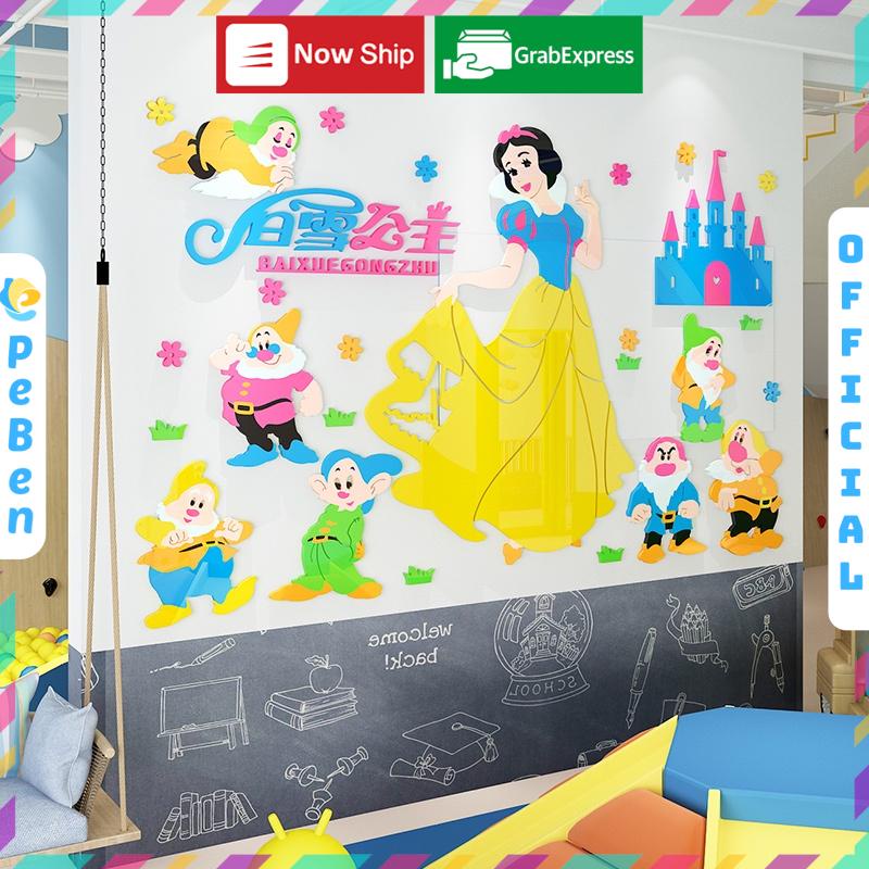 Tranh mica dán tường Nàng Bạch Tuyết và 7 chú lùn trang trí phòng cho bé, mầm non, mẫu giáo