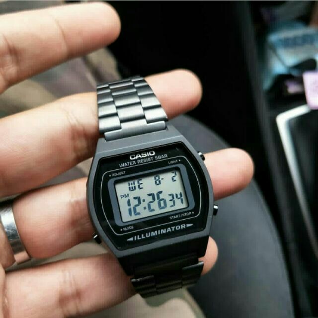 Đồng hồ Casio B640 đen