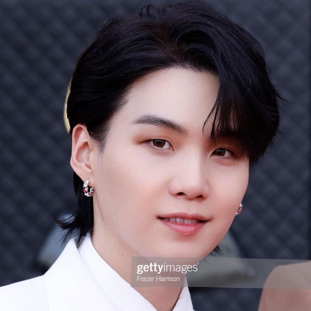 CHÍNH HÃNG KHUYÊN TAI INES JUSTLOVER SUGA BTS