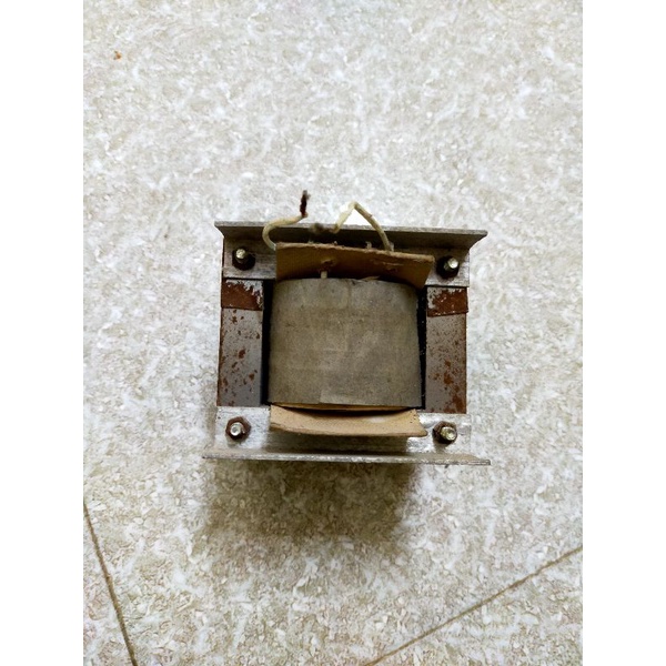 Biến áp xạc ắc quy