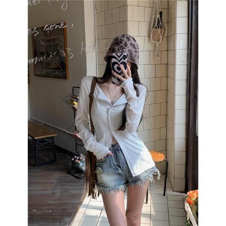 Porozi  Áo tay dài cổ chữ v màu sắc đơn giản cho nữ