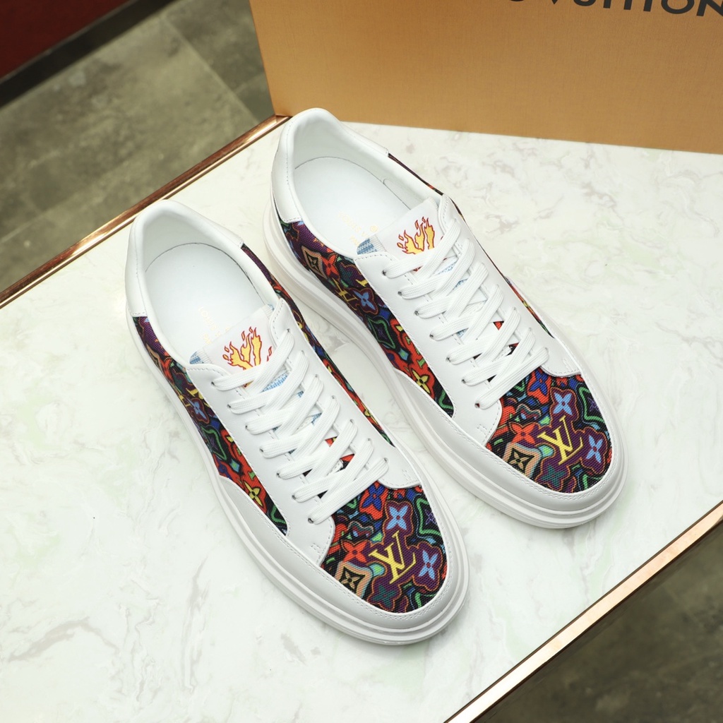 Giày sneakers nam da thật Louis Vuitton LV thiết kế hạo tiết độc đáo, bắt mắt mang đến phong cách riêng, mới lạ