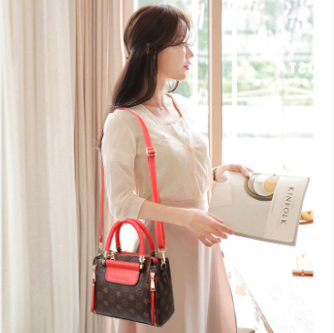 Ready stock Túi Xách Đeo Chéo Thời Trang Dành Cho Nữ