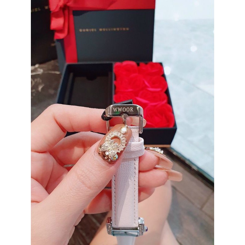 🍁FREESHIP🍁Đồng hồ nữ WOOR mặt vuông dây da cao cấp viền đá sang trọng | BigBuy360 - bigbuy360.vn
