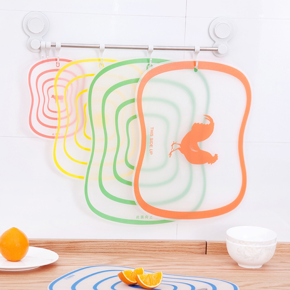 Thớt trong suốt chống trượt linh hoạt tiện dụng cho nhà bếp