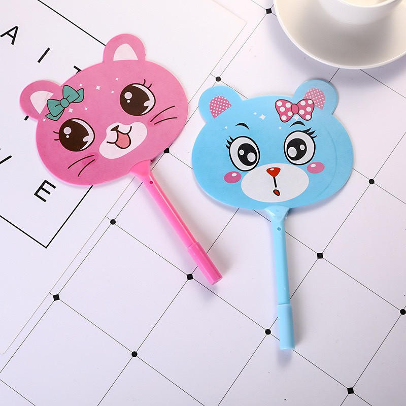 Bút Bi Kèm Quạt Nhựa Cầm Tay Cute 88236 SHOP CR7