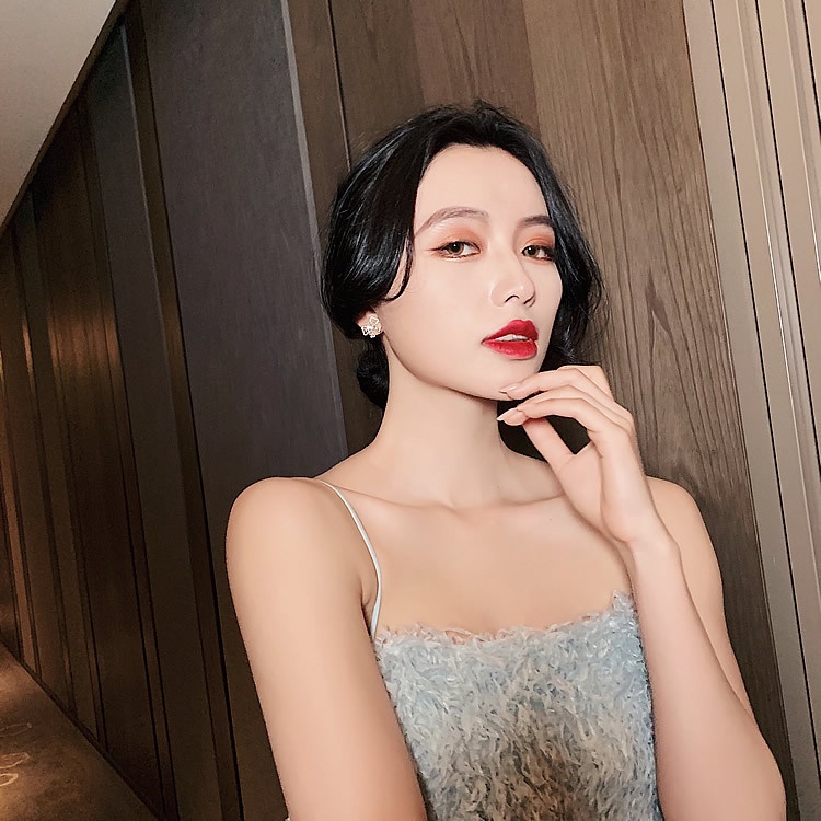 Khuyên tai mặt hình chiếc nơ xinh xắn