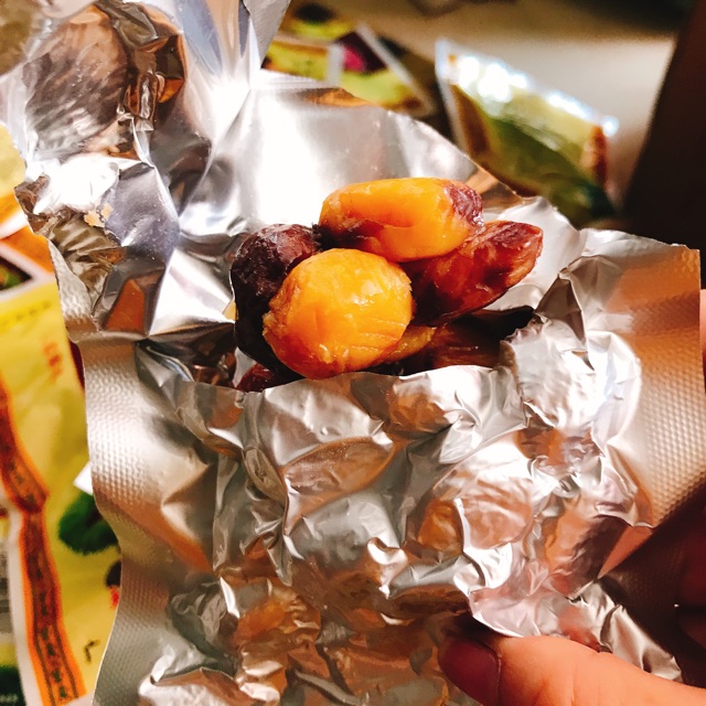 Hcm sẵn Hạt Dẻ Tẩm Mật Ong 100gr | BigBuy360 - bigbuy360.vn