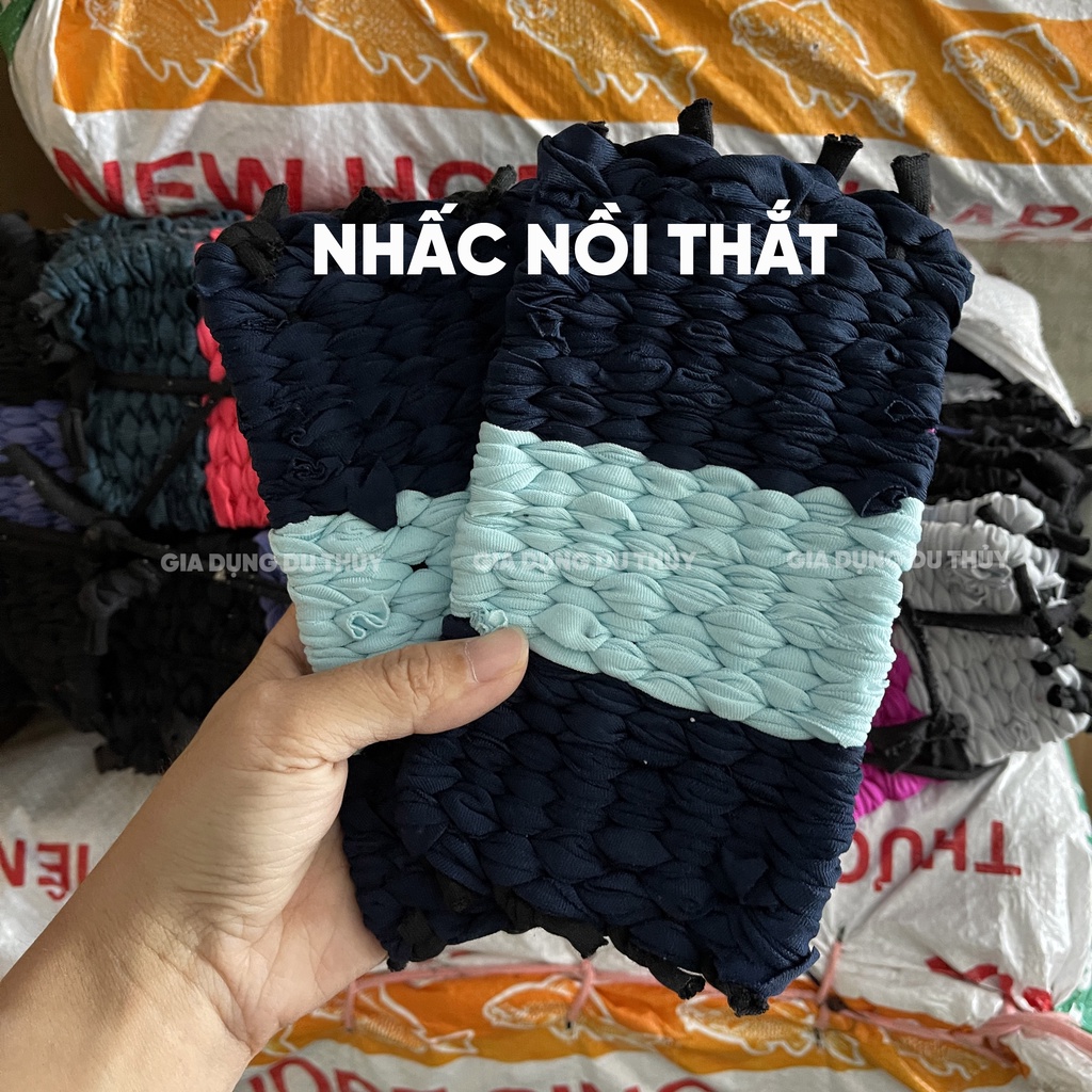 Nhấc nồi bằng vải nỉ dày (một cặp) mềm mịn trơn hoặc có họa tiết, loại tròn và loại thắt, giá tốt của gia dụng Du Thủy