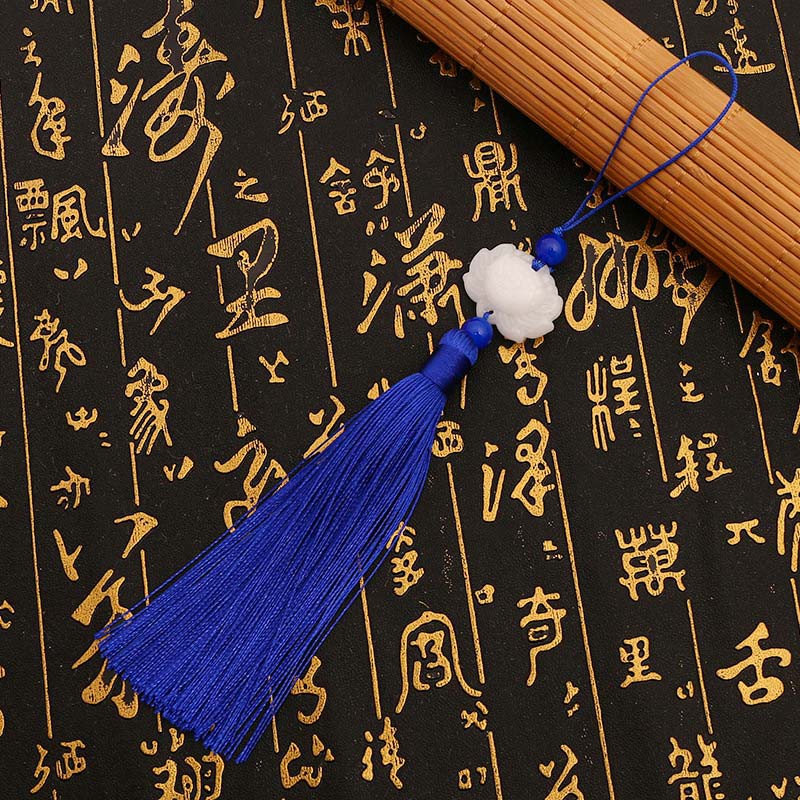 Khánh Hoa Sen Trắng Phong Thủy Treo Ô Tô, Xe Tải, Xe Khách, Nơi Ở Bình An, May Mắn