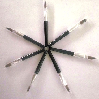 Cọ trang điểm kẻ vẽ môi 1 đầu mini màu đen