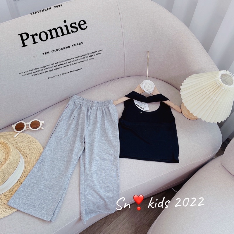 Set bộ tk quần xuông + áo đen hở lưng cho bé gái 10-25kg