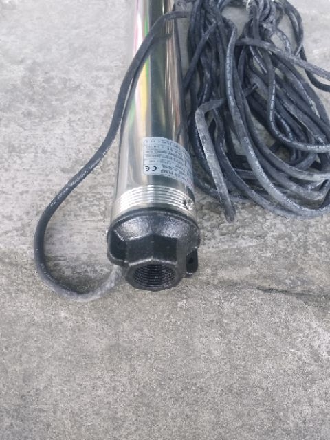 Bơm hoả tiễn giếng khoan 750w