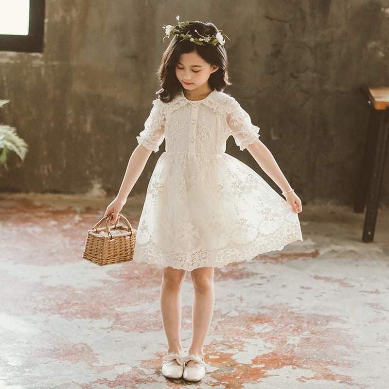 Váy công chúa ren trắng kem cực đáng yêu cho bé gái