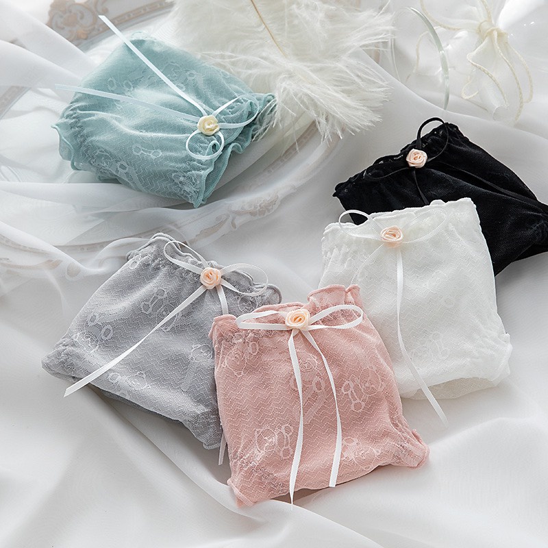 Quần Lót Ren Viền Bèo xuyên thấu mềm mại thoáng mát đính nơ MÃ 2831