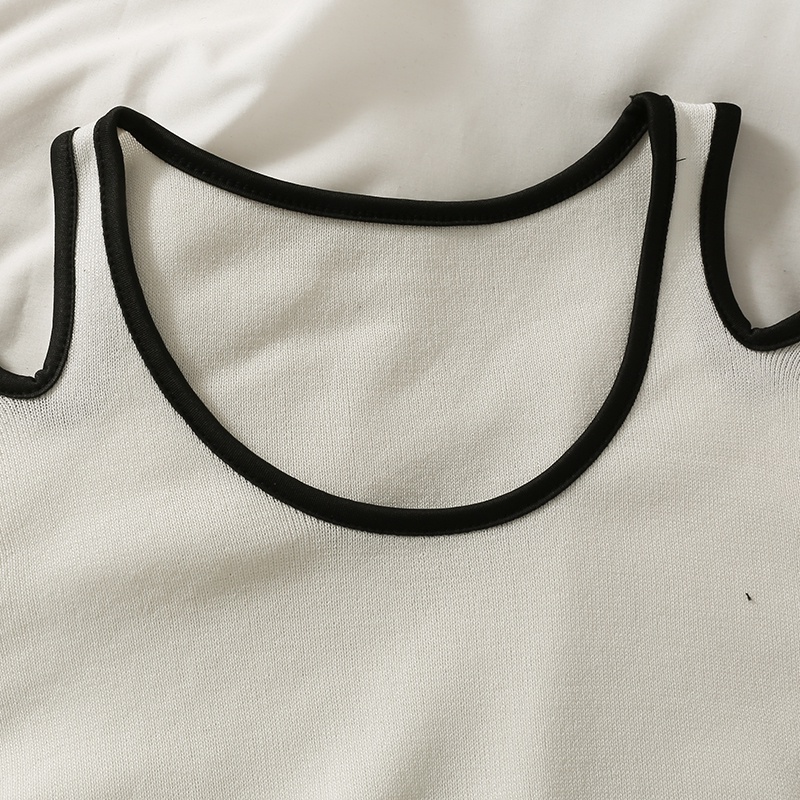 Áo thun tay dài cổ tròn hở vai dáng ôm thời trang mùa thu mới 2021 | BigBuy360 - bigbuy360.vn