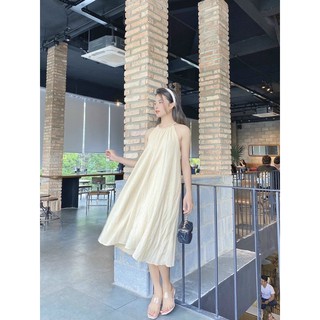 Đầm yếm nude cổ đan siêu xinh tiểu thư sang chảnh