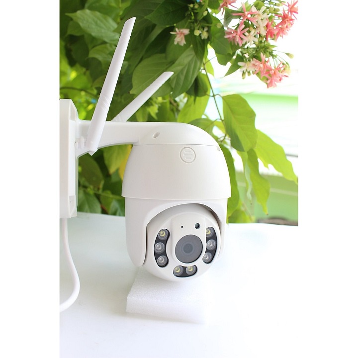 Camera yoosee ngoài trời Ptz 8 đèn 3.0Mpx quay quét 360 độ, đàm thoại 2 chiều, chịu nắng mưa, có màu ban đêm