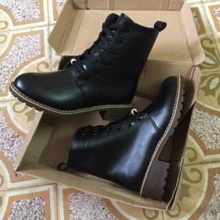 SALE Bot cao cổ chỉ còn size 39.