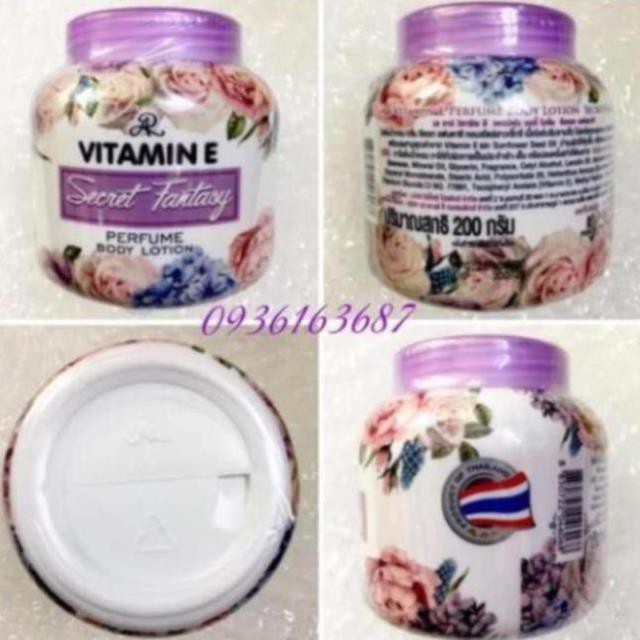 🌸Kem Aron Vitamin E hương nước hoa dưỡng da cấp ẩm chống nứt nẻ Thái lan 200g