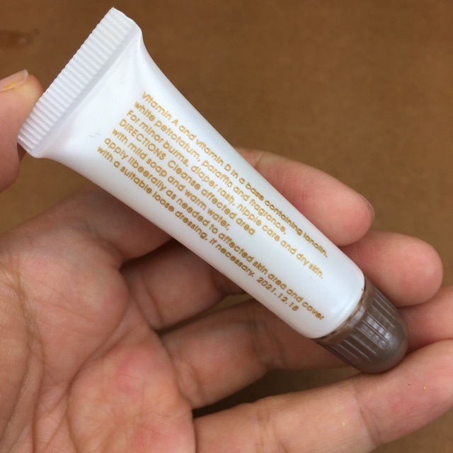 10 tuýp Dưỡng Tuýp Vitamin A&D | BigBuy360 - bigbuy360.vn