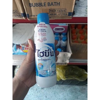 Tẩy mốc quần áo