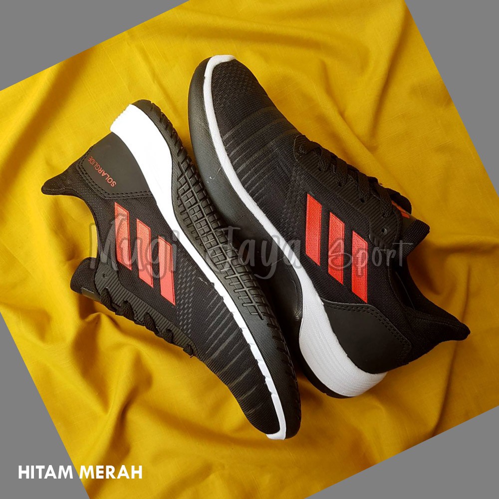 Giày Thể Thao Adidas Swift Run Phối Màu Đen Trắng Thời Trang Trẻ Trung