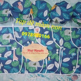 Bộ tạp dề và mũ đầu bếp trẻ mầm non