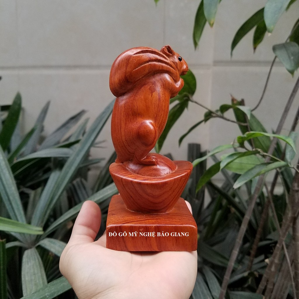 Tượng con chuột gỗ hương cao 15 cm